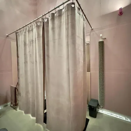 49 Apartahotel 4*
